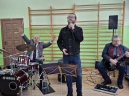 „Niech gra muzyka!”